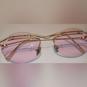 Vintage Flair Gold Frames. Pink lenses. GORGEOUS!